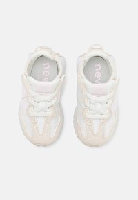 New Balance 327 - Scarpe primi passi - beige/rose