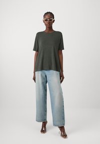 JDY JDYMILA O-NECK - T-shirt basic - dark grey melange