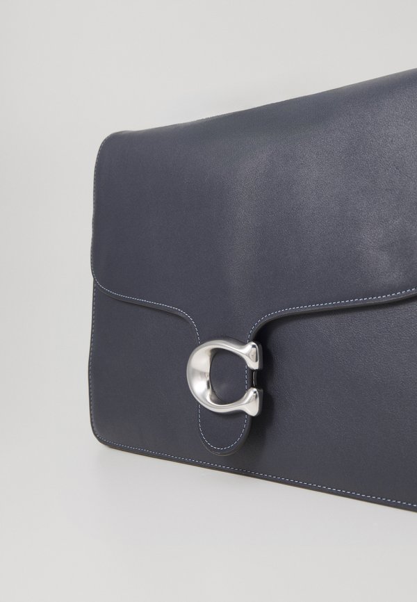 CHAIN SHOULDER BAG WITH CHARM DETAIL - Handbag2