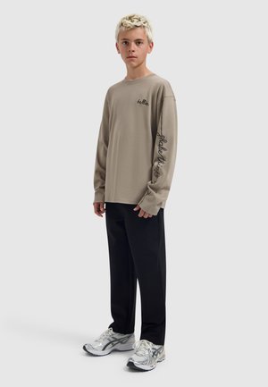Ballin, REGULAR FIT SMART PANTS - Trousers - black