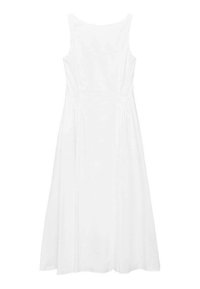 Robe blanche sans manches présentant un design simple, une coupe en A, une texture lisse et des détails de couture le long des côtés.