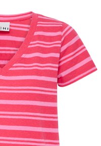 T-shirt à manches courtes avec col en V et rayures horizontales roses et rouges, en tissu doux.