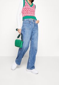 Monki Trui - green
