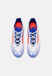 adidas Performance F50 - Voetbalschoenen voor harde ondergrond - footwear white/solar red/lucid blue