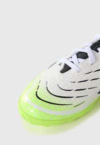 adidas Performance PREDATOR LEAGUE UNISEX - Turf football boots - white/core black/lucid lemon