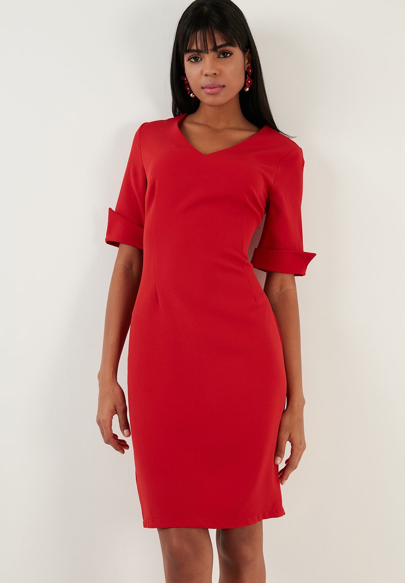 LELA REGULAR FIT - Cocktailkjole / festkjole - red