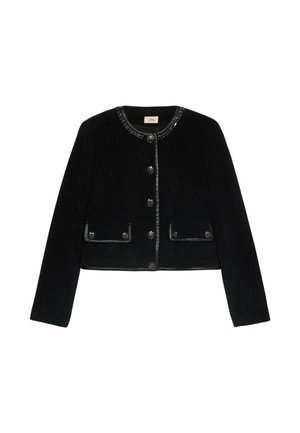 Zwarte cropped jas met lange mouwen, decoratieve knopen aan de voorkant, bewerkte ronde halslijn en twee functionele voorkruiszakken met knopen.