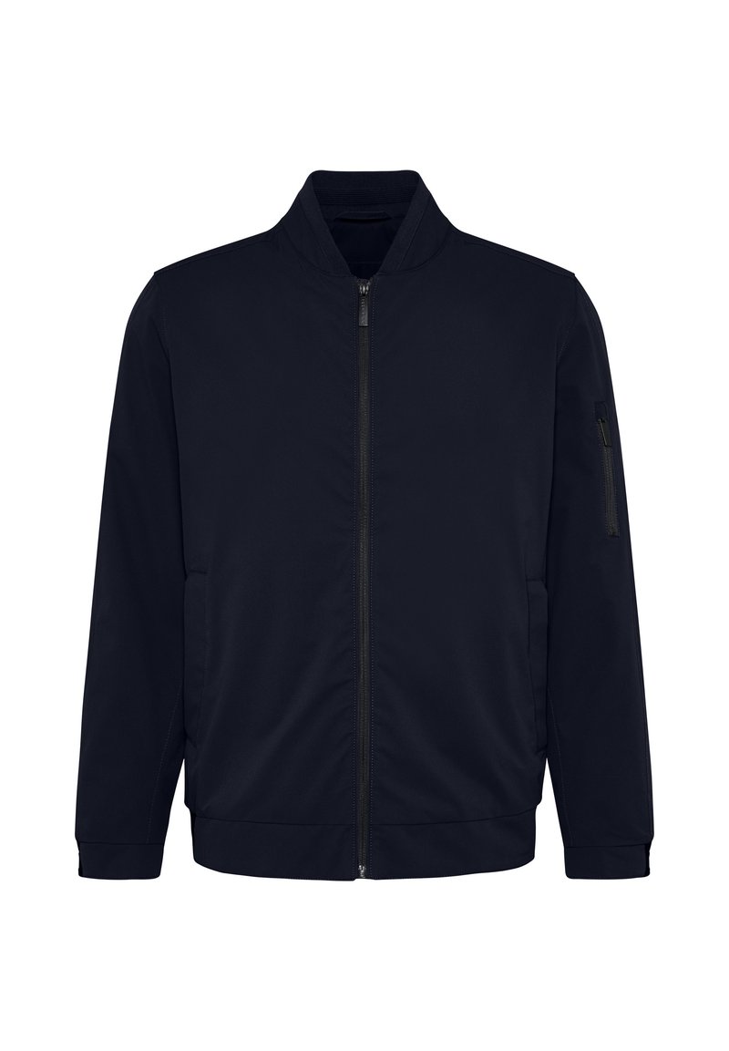 Veste bomber bleu marine avec fermeture éclair à l'avant, col montant, poches latérales et une poche zippée sur la manche gauche. Texture de tissu lisse.