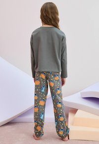 Next REGULAR FIT - Pyjama set - charcoal grey
