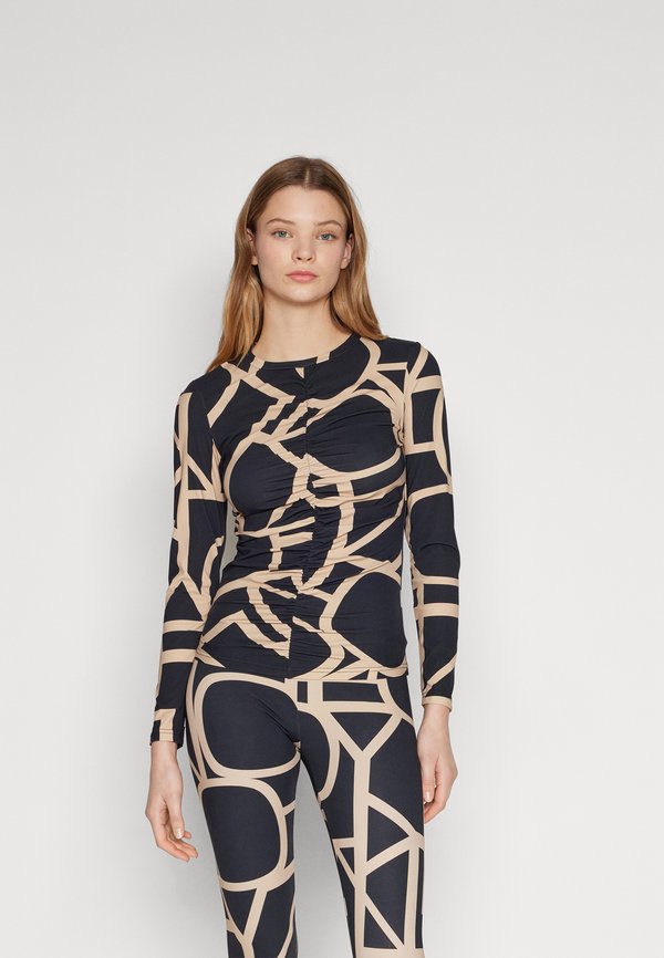 KIM RUCHING BOX - Long sleeved top