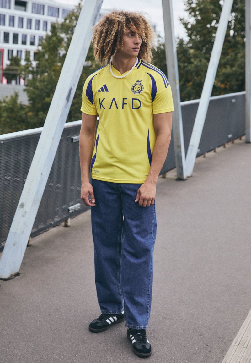ronaldo t shirt al nassr home fan edition