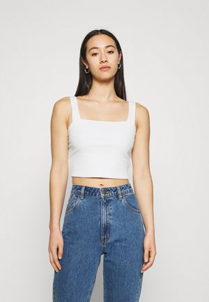 BUILT UP CROP DYE - Top - white