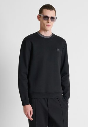 Antony Morato, SWEATSHIRT REGULAR FIT INTERLOCK FABRIC WITH PLATE ON HEART - Sudadera - black