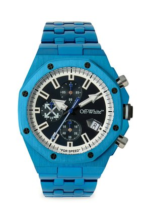 Montre chronographe en métal bleu avec cadran noir, index heures blancs, trois sous-cadrans, affichage de la date et logo "Off-White" sur le cadran.