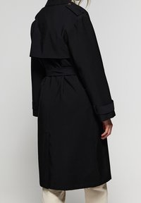 Polo Club Trenchcoat - black
