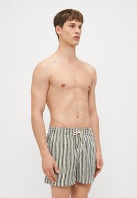 Streifen-Schwimmshorts in Dunkelgrün und Weiß, mit einem elastischen Bund und Kordelzug sowie einer bequemen Passform.