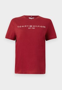 Unselected, regatta red