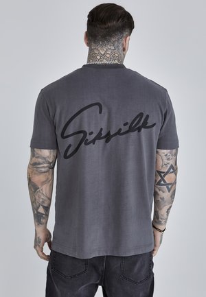 SIKSILK - T-shirt z nadrukiem