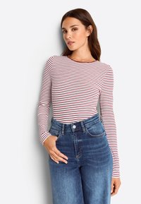 Rich & Royal MIT CREW-NECK - Langarmshirt - ruby red