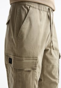 PULL&BEAR Cargobyxor - light brown