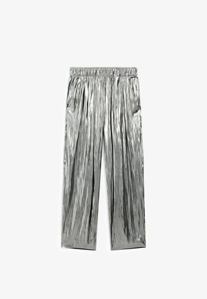 Metallic silver pants with a wrinkled texture, featuring an elastic waistband and two side pockets. Wide-leg design.