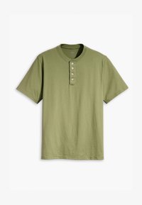 Vybrané, bluish olive