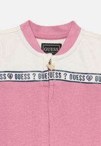 Guess BABY SET ACTIVE - Gornji dio trenirke - vintage blush