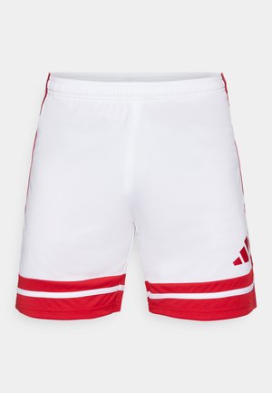 Bijele sportske kratke hlače s crvenim detaljima, s dva horizontalna crvena pruga na rubu, elastičnom strukom i logom u donjem desnom kutu.
