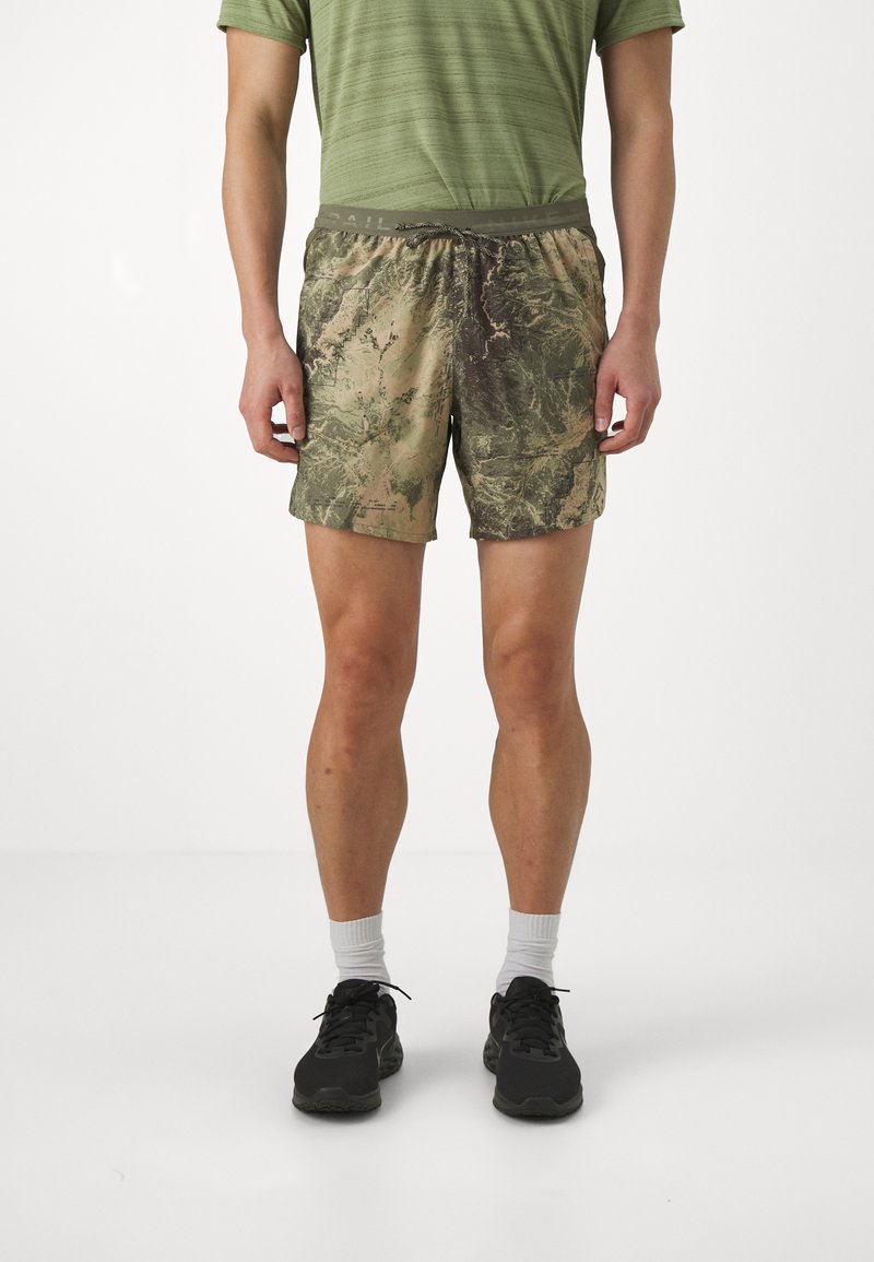 stride short nike