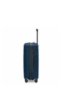 Valigia rigida di colore blu scuro con quattro ruote, manico estensibile, manico laterale e lucchetto a combinazione integrato.