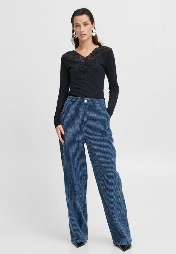 BYPIRENI - Long sleeved top2