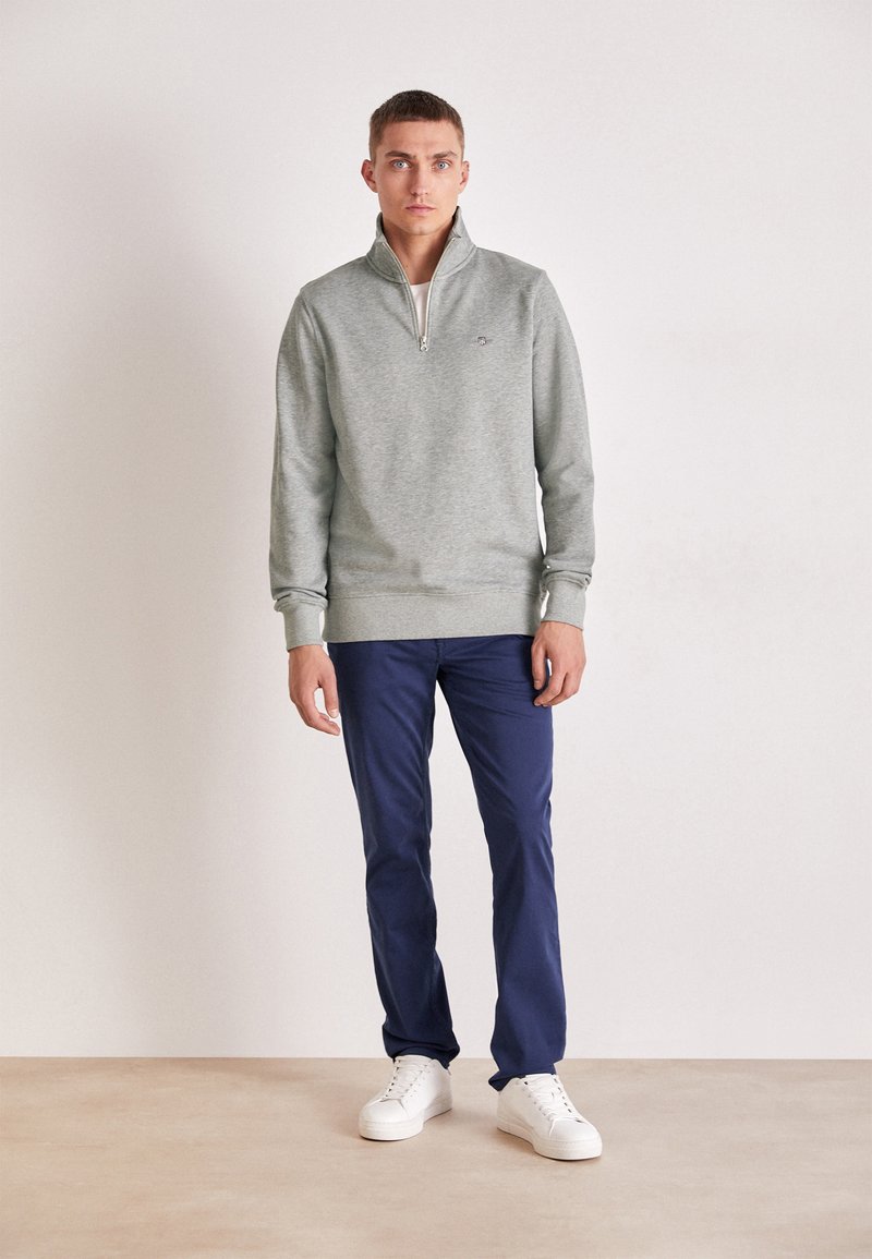 GANT - REG SHIELD HALF ZIP - Gornji dio trenirke - grau, Povećaj