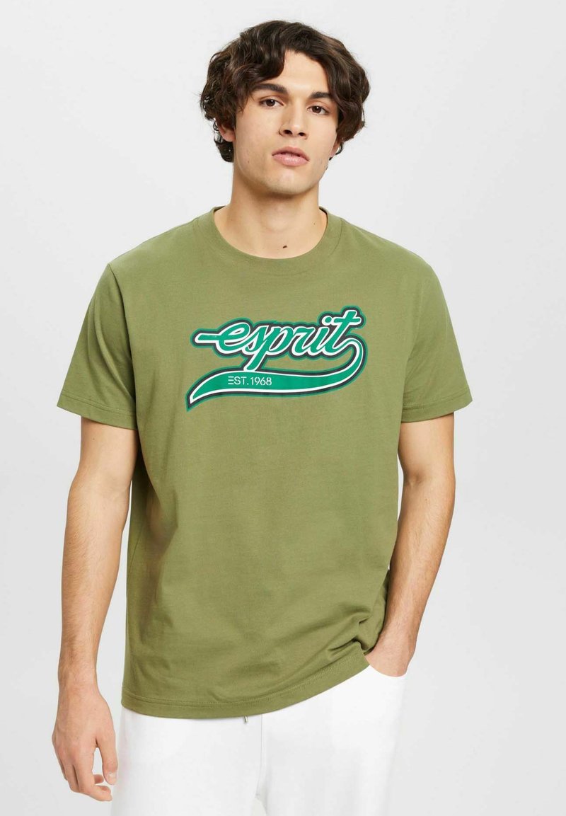Esprit MIT RETROLOGO TShirt print olive/oliv Zalando.at