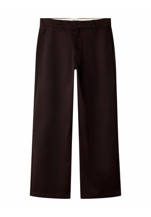 Pantalon noir à jambes larges avec passants de ceinture et poches avant, présenté à plat sur fond blanc.