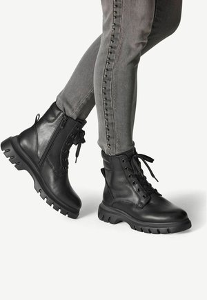 Plateaustiefelette - black