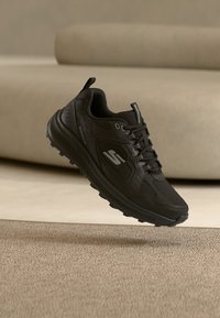 Επιλέχθηκε, black