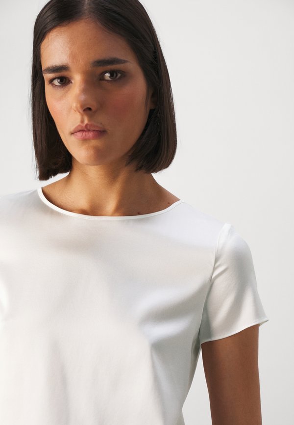 Basic T-shirt - bianco caldo2