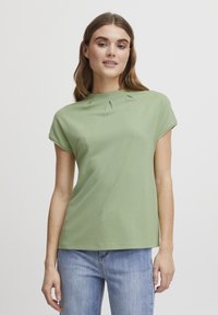 Fransa - ZASKATER 2 - T-shirt basic - forest shade Immagine in miniatura 1