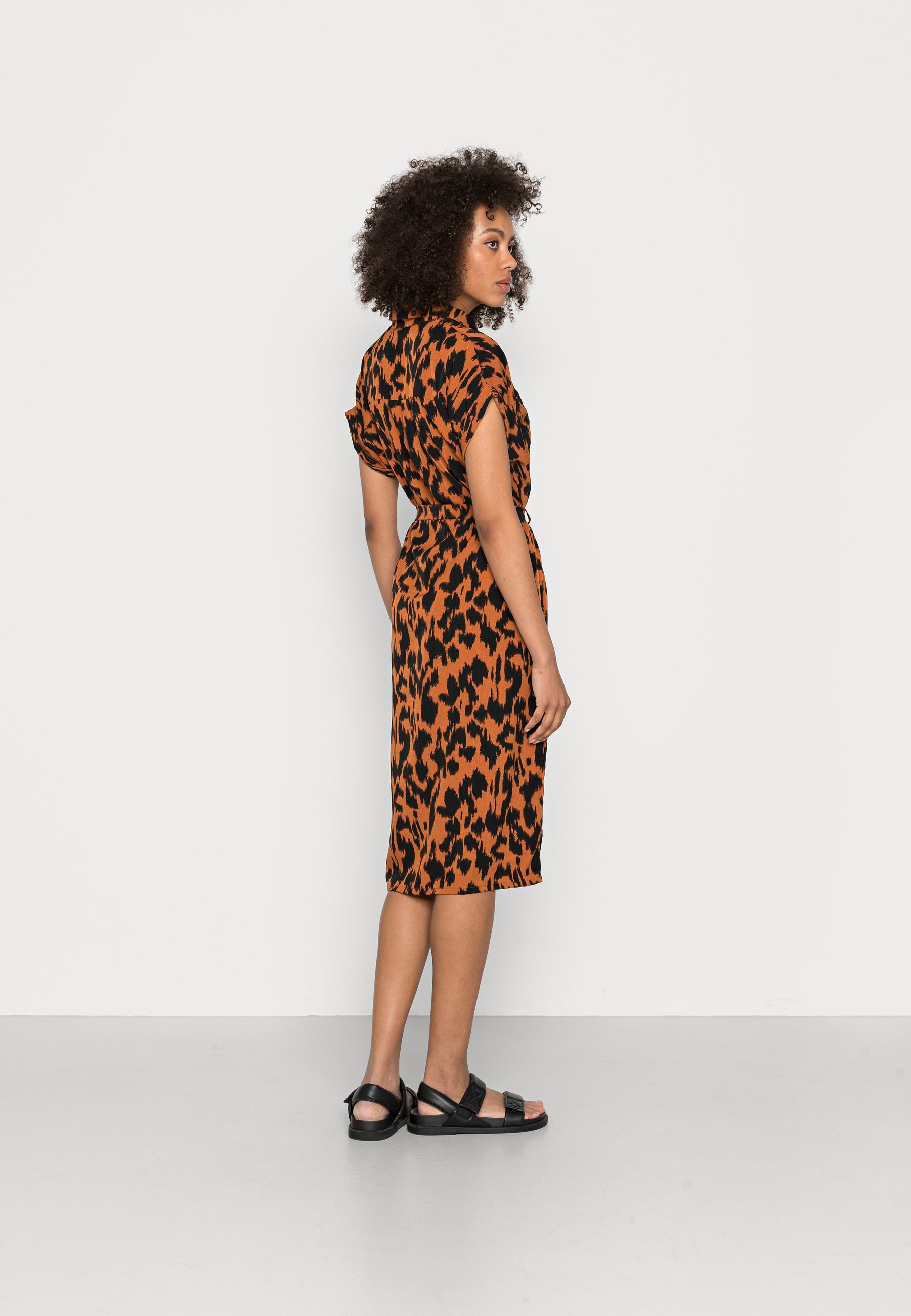 ONLY ONLHANNOVER DRESS - Shirt dress 