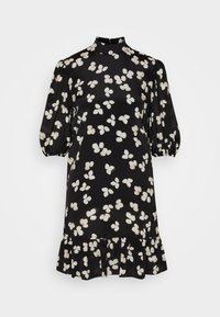 Černé šaty s vysokým výstřihem a nabíranými rukávy, zdobené bílým květinovým vzorem a volánkovým lemem. Vyrobeno z lehkého materiálu.