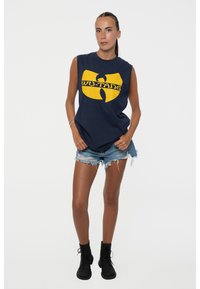 Paradiso Clothing WU-TANG CLAN KATANA LOGO MUSCLE - Top - blue