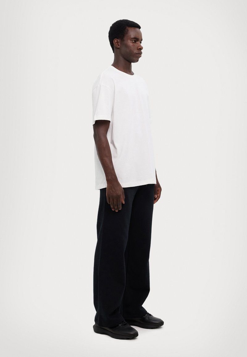 7 DAYS Active ORGANIC OVERSIZE TEE UNISEX - T-paita - brilliant white