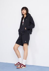 Jordan Zip-up sweatshirt - black white