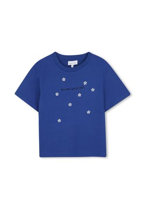 T-shirt bleu à manches courtes avec des motifs fleurs blanches et un texte noir "MARC JACOBS" sur la poitrine.