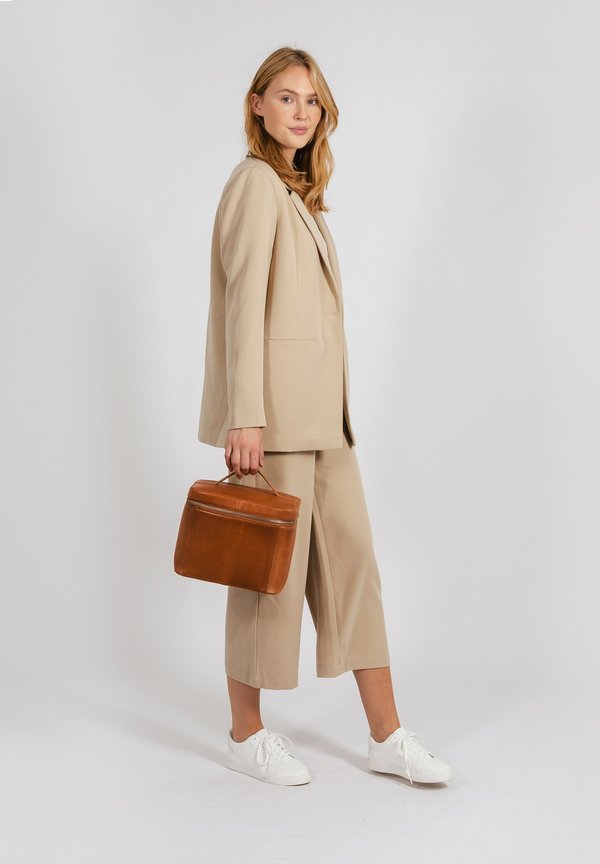 STILLBASIC BEAUTY BOX - Kosmetiktasche - caramel