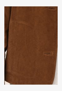 Ikke valgt, braun velour
