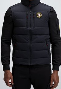 Alessandro Zavetti Smanicato - black