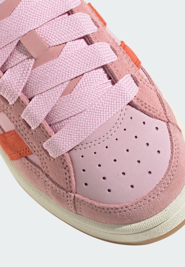 CAMPUS 00S BETA - Skate shoes2