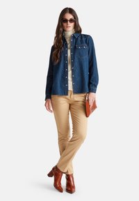 United Colors of Benetton WITH SMALL POCKET. - Kalhoty - beige