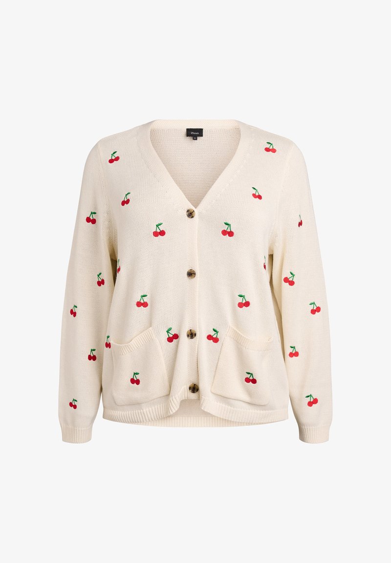 Cremefarbener Cardigan mit V-Ausschnitt, verziert mit roter Kirschstickerei, zwei Fronttaschen und braunen Knöpfen, gefertigt aus weichem Strickmaterial.